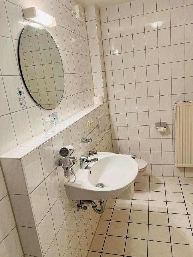 Hotel Garni Kern Halfing Екстер'єр фото
