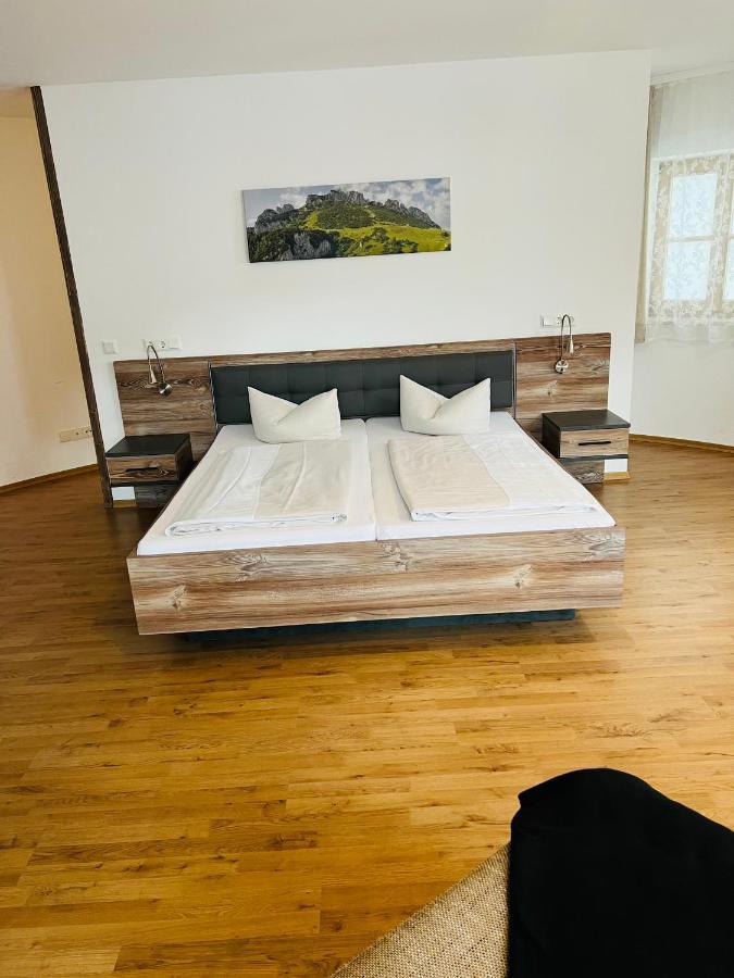 Hotel Garni Kern Halfing Екстер'єр фото