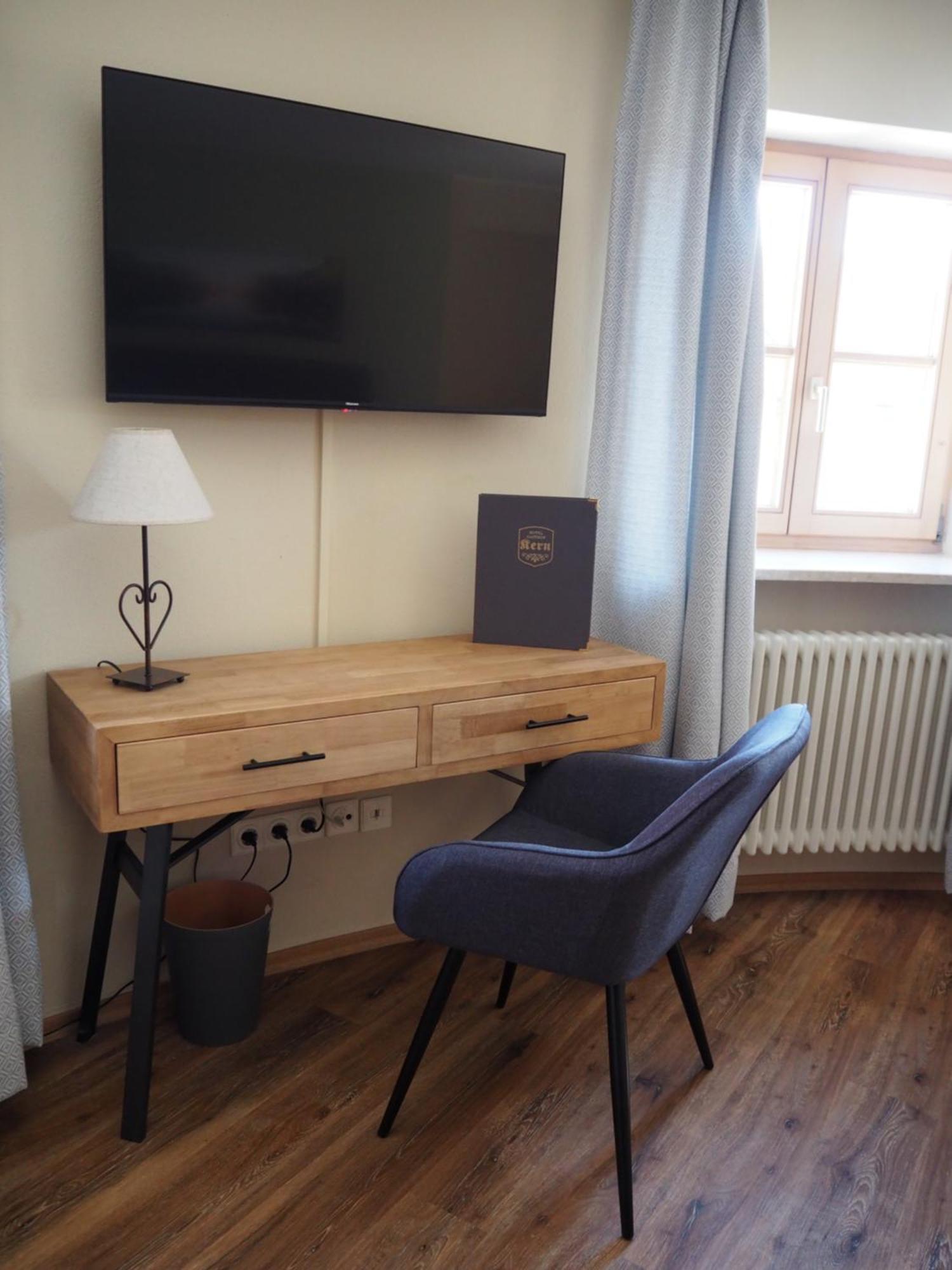 Hotel Garni Kern Halfing Екстер'єр фото