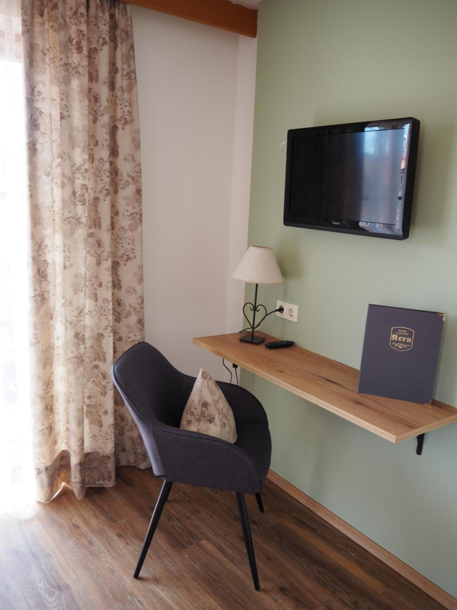 Hotel Garni Kern Halfing Екстер'єр фото