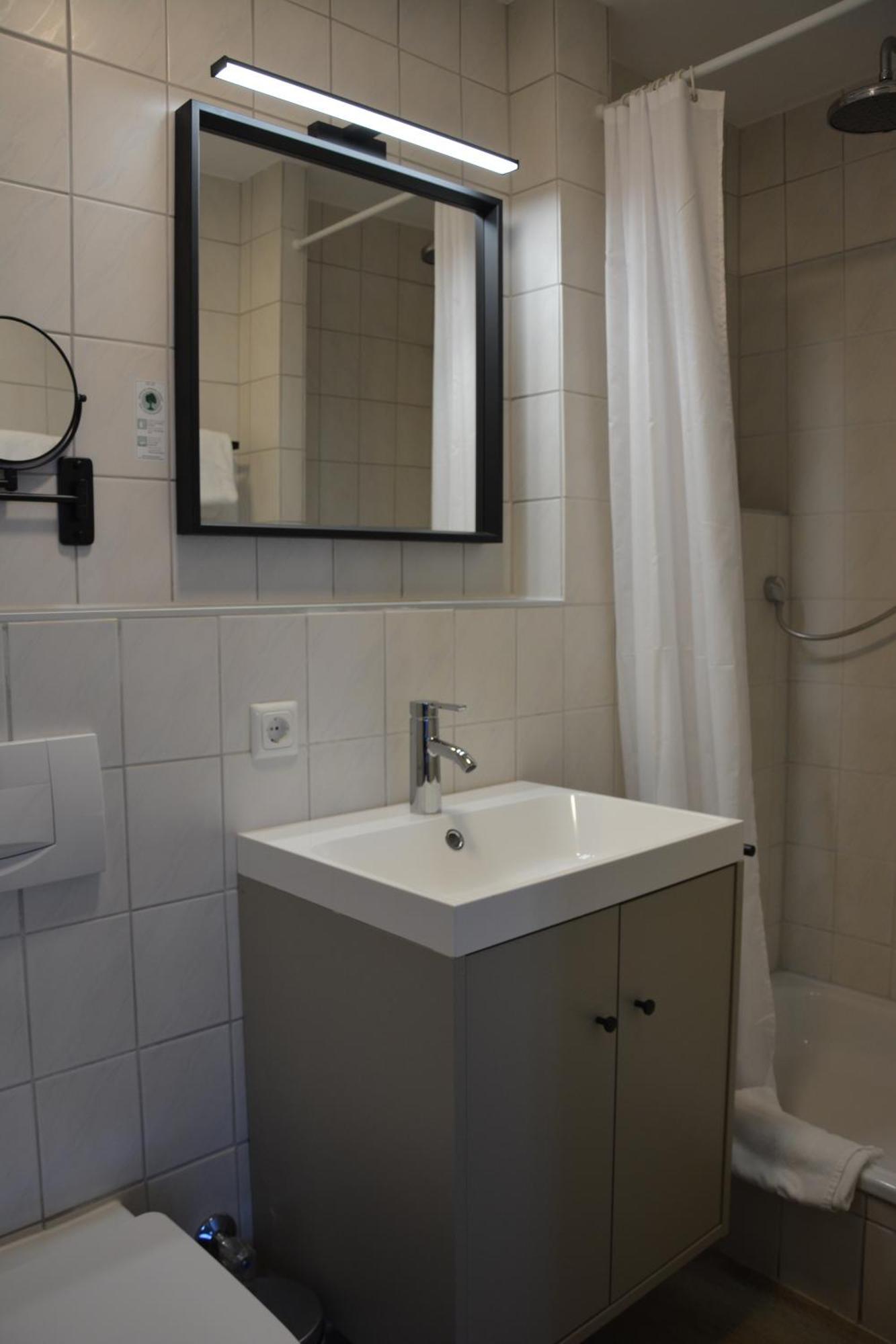 Hotel Garni Kern Halfing Екстер'єр фото