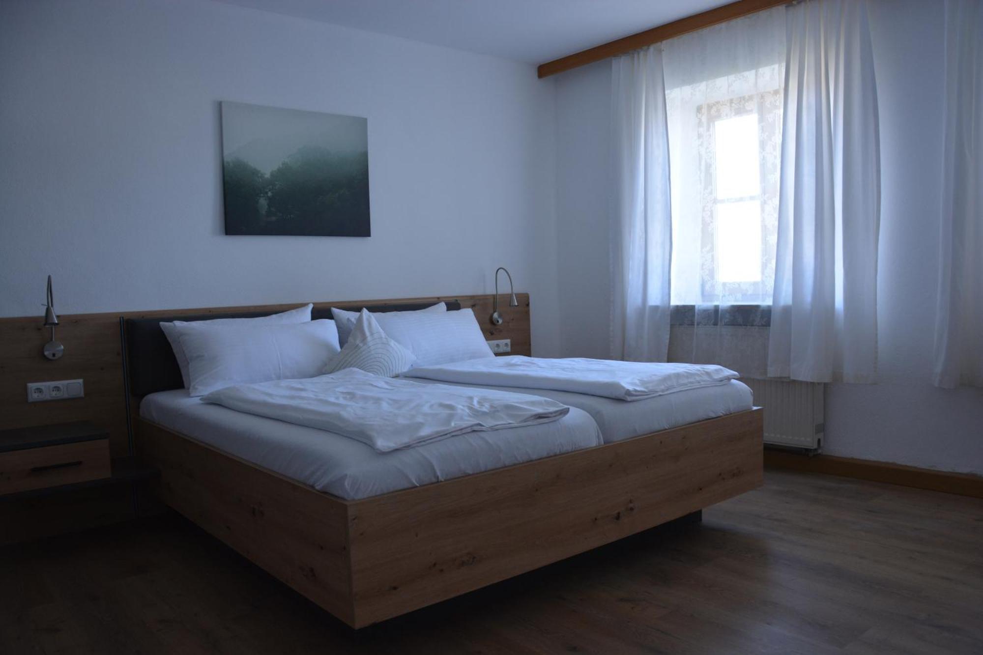 Hotel Garni Kern Halfing Екстер'єр фото
